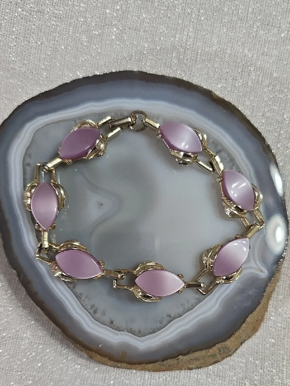 Vintage Coro Gold-Tone Moonglow Lavendar Thermoset Link Bracelet